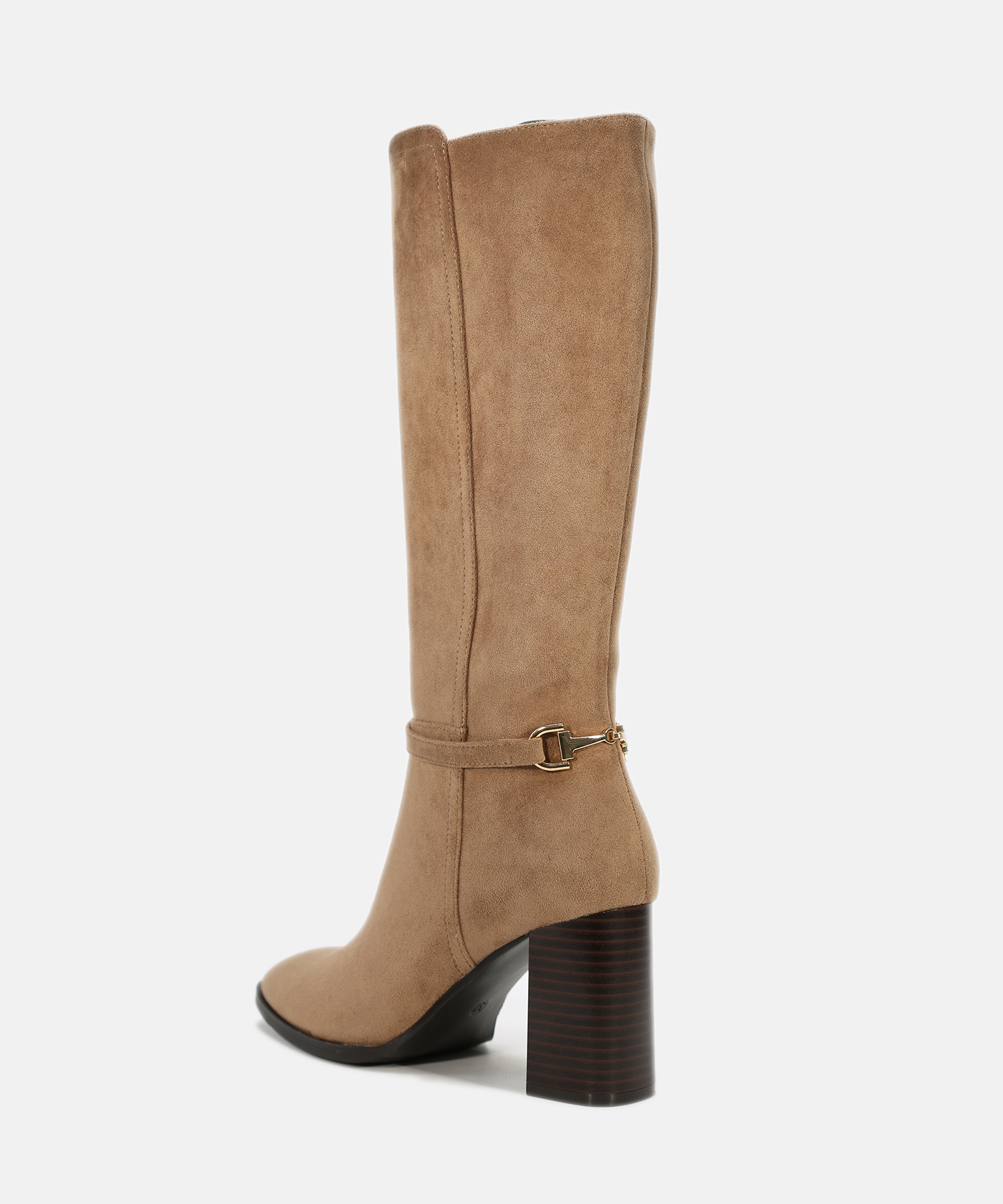 Botas com salto e detalhe de fivela image number null